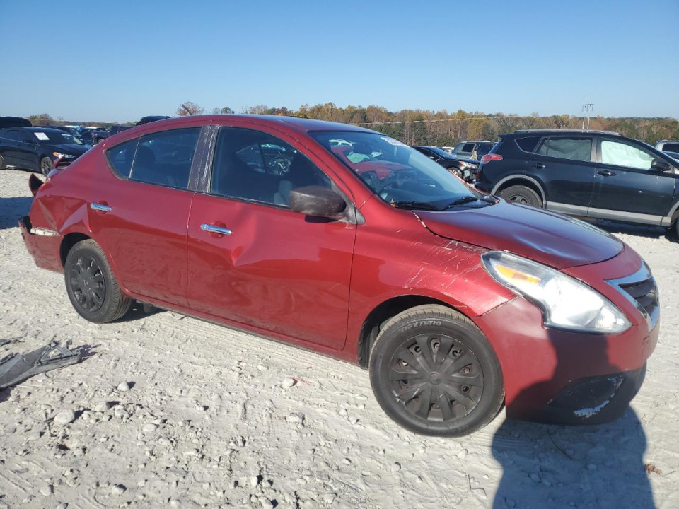 Nissan VERSA 2018 — Copart