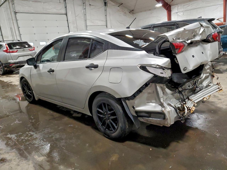 Nissan VERSA 2020 — Copart