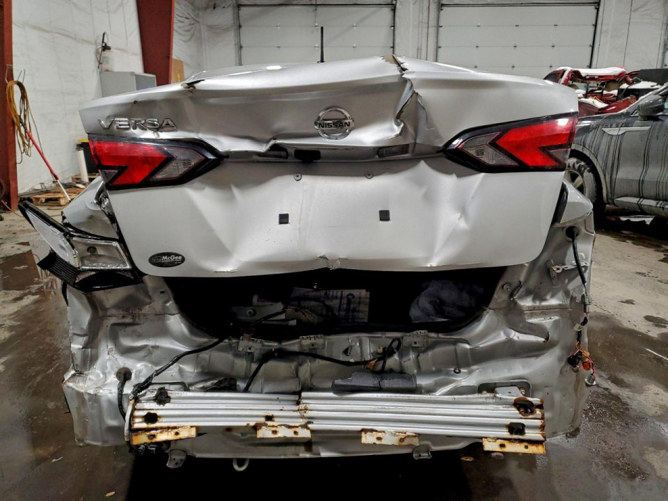 Nissan VERSA 2020 — Copart