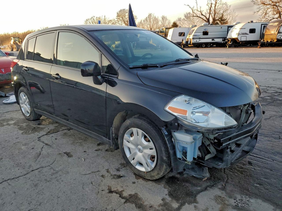 Nissan VERSA 2011 — Copart