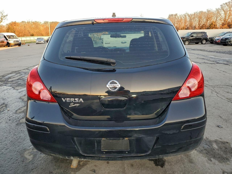 Nissan VERSA 2011 — Copart