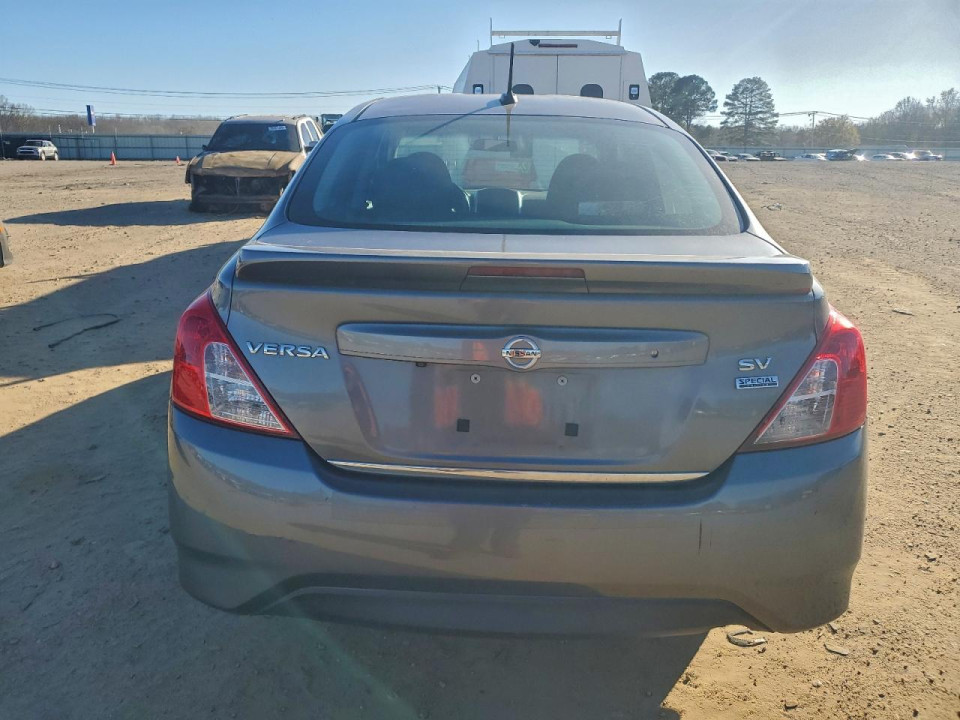 Nissan VERSA 2017 — Copart