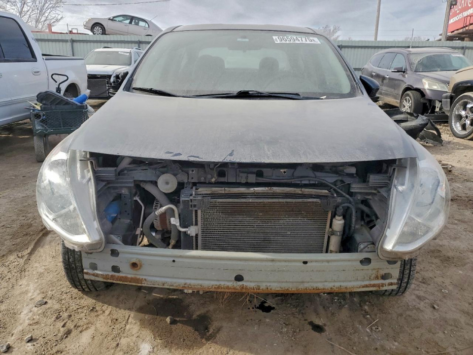 Nissan VERSA 2016 — Copart