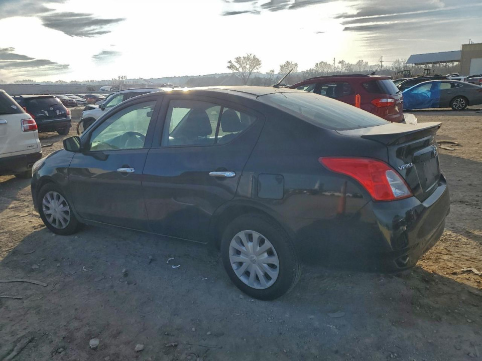 Nissan VERSA 2018 — Copart
