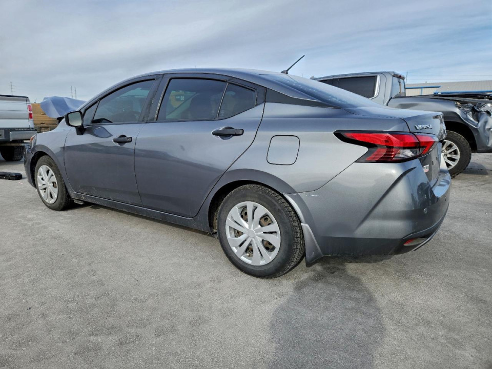 Nissan VERSA 2020 — Copart