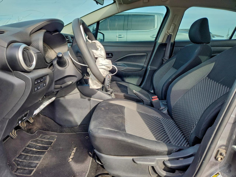 Nissan VERSA 2020 — Copart