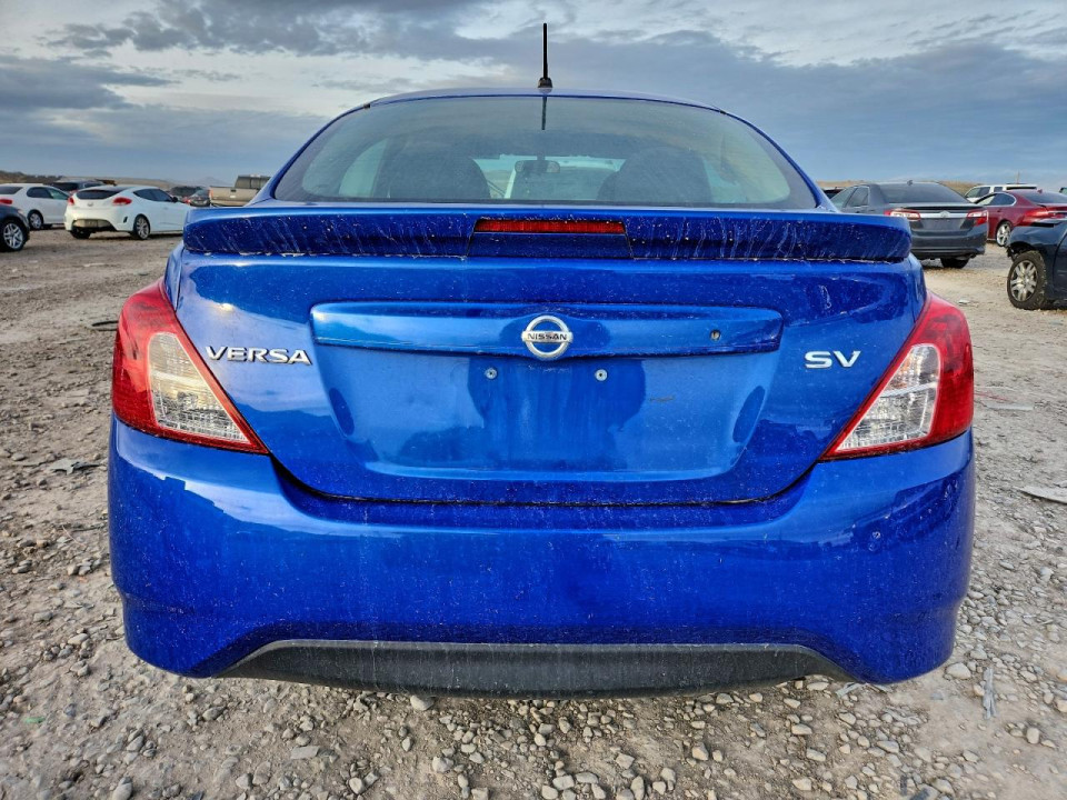 Nissan VERSA 2017 — Copart