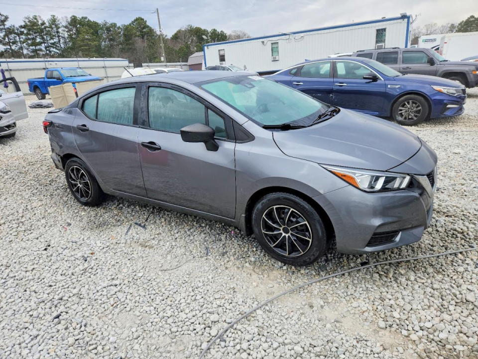 Nissan VERSA 2020 — Copart