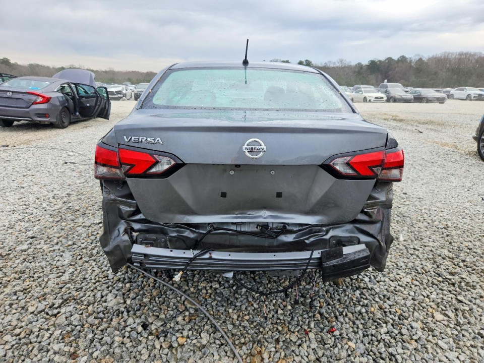 Nissan VERSA 2020 — Copart