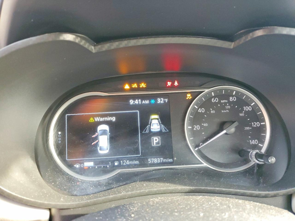 Nissan VERSA 2020 — Copart