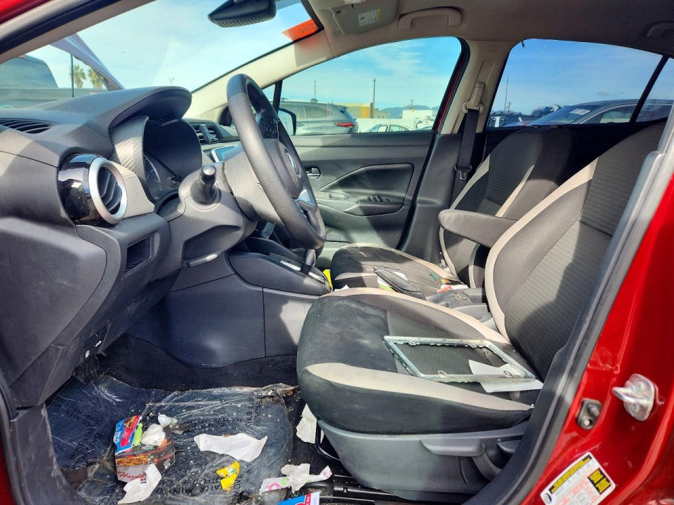Nissan VERSA 2020 — Copart