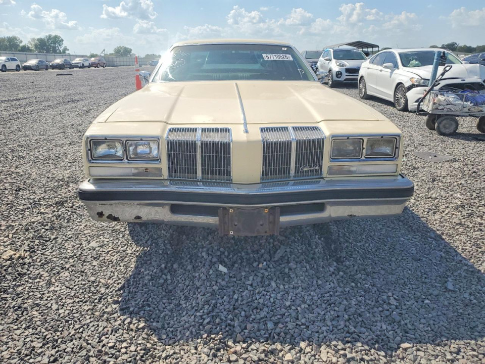 Oldsmobile CUTLASS 1976 — Copart