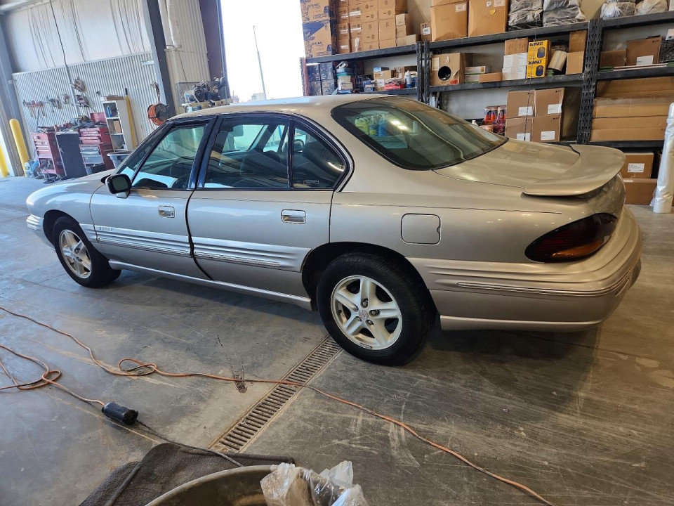 Pontiac BONNEVILLE 1998 — Copart
