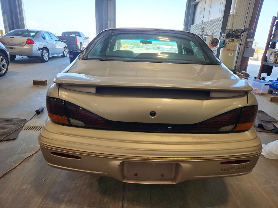 Pontiac BONNEVILLE 1998 — Copart