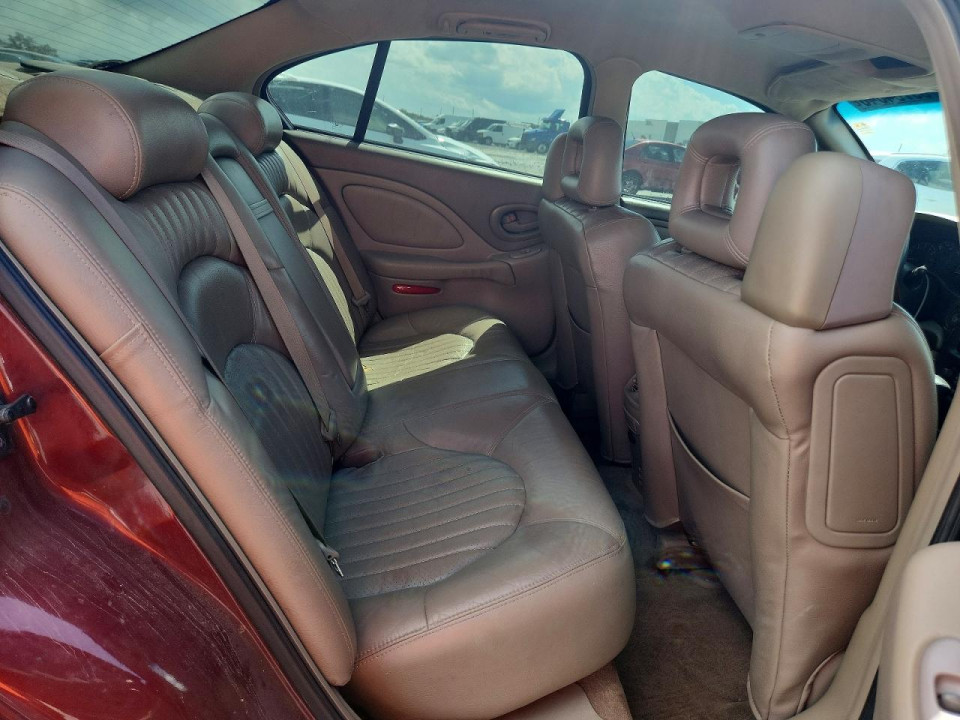 Pontiac BONNEVILLE 2002 — Copart