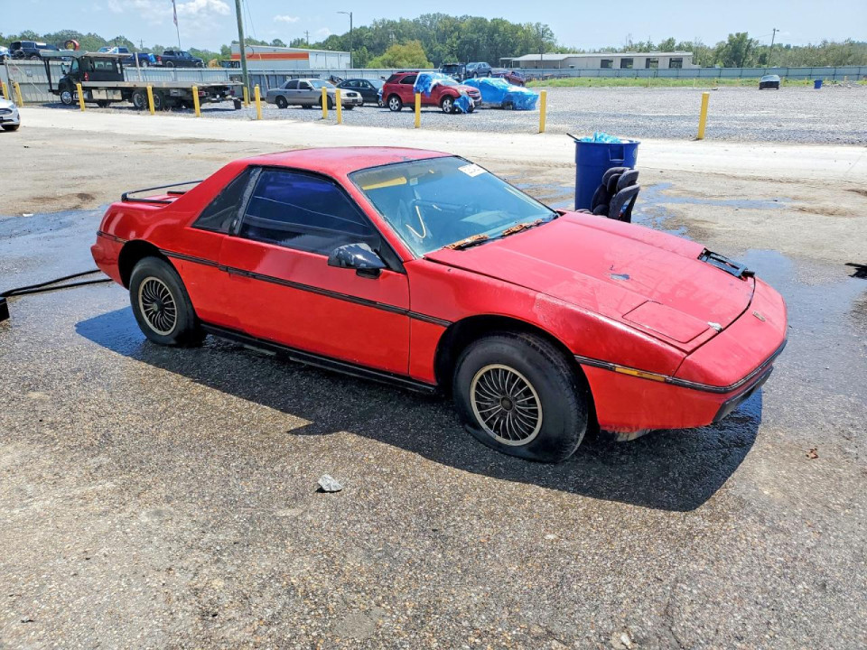 Pontiac FIERO 1984 — Copart