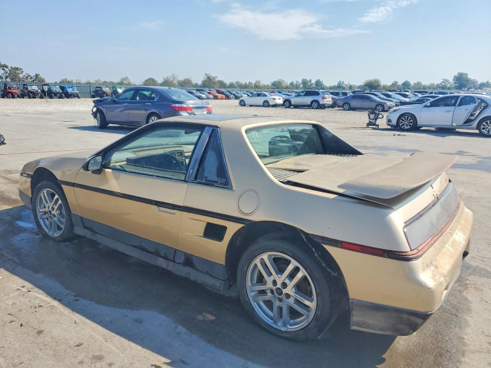 Pontiac FIERO 1986 — Copart