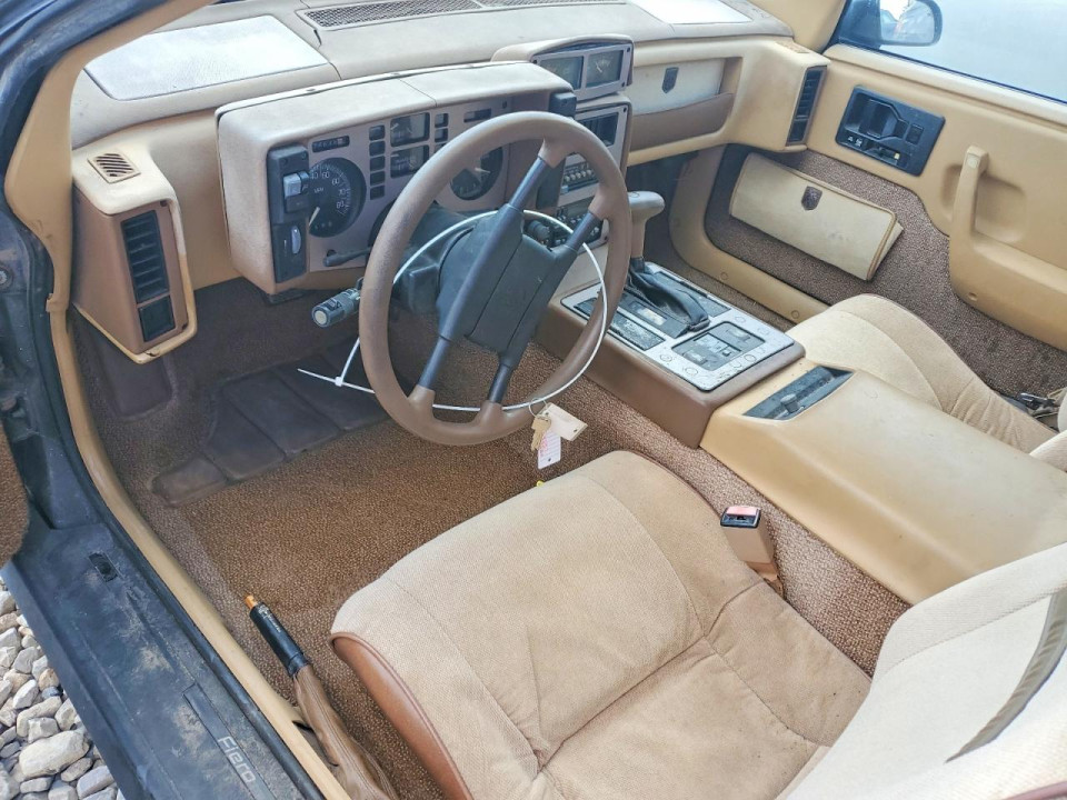 Pontiac FIERO 1986 — Copart