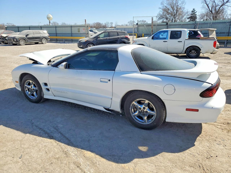 Pontiac FIREBIRD 2002 — Copart