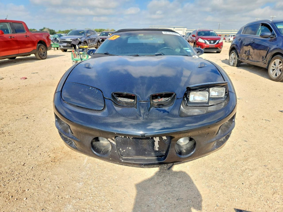 Pontiac FIREBIRD 2002 — Copart