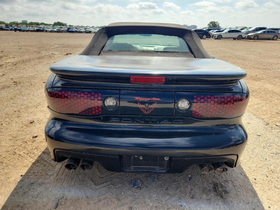 Pontiac FIREBIRD 2002 — Copart
