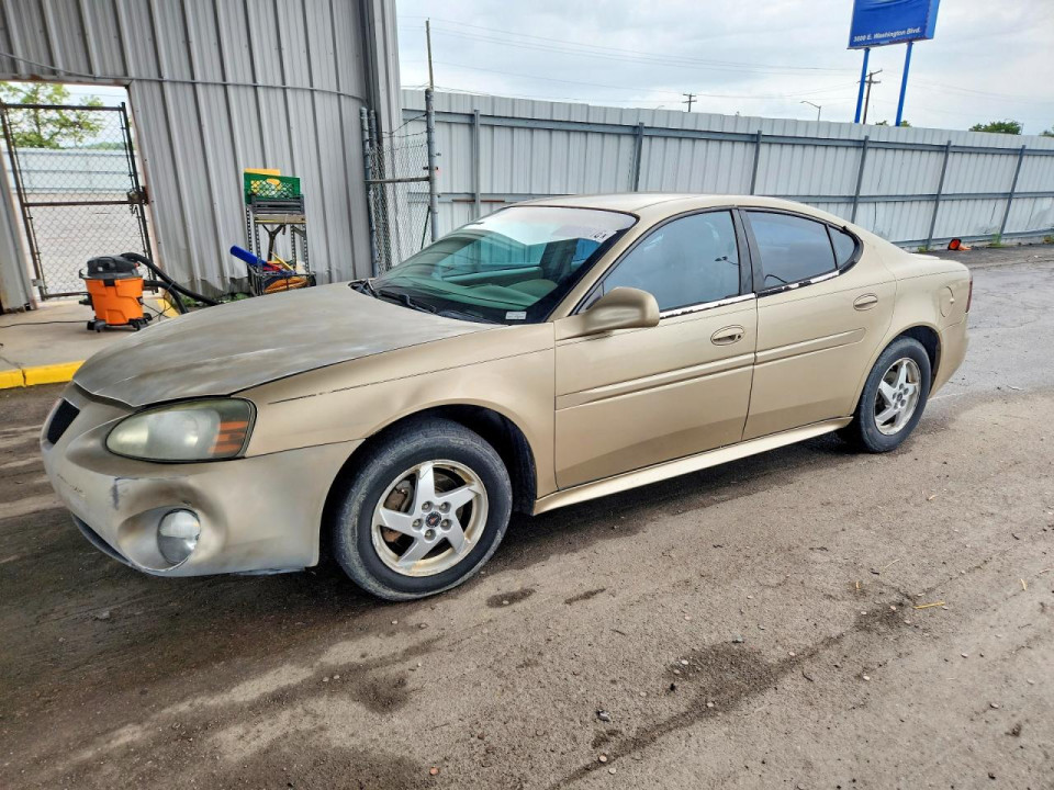 Pontiac GRANDPRIX 2004 — Copart