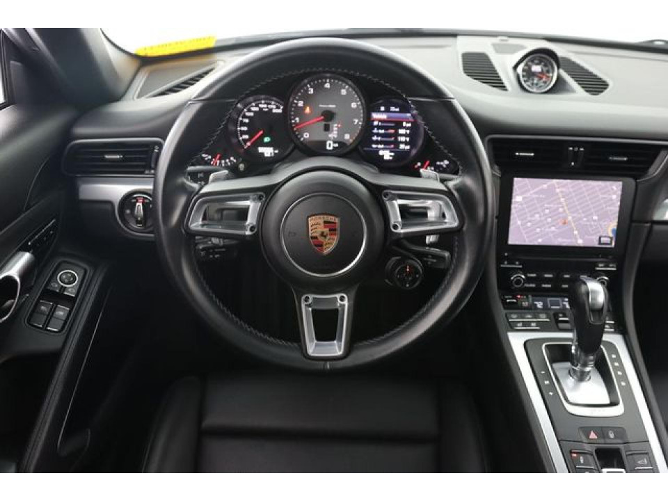 Porsche 911 2017 — Copart