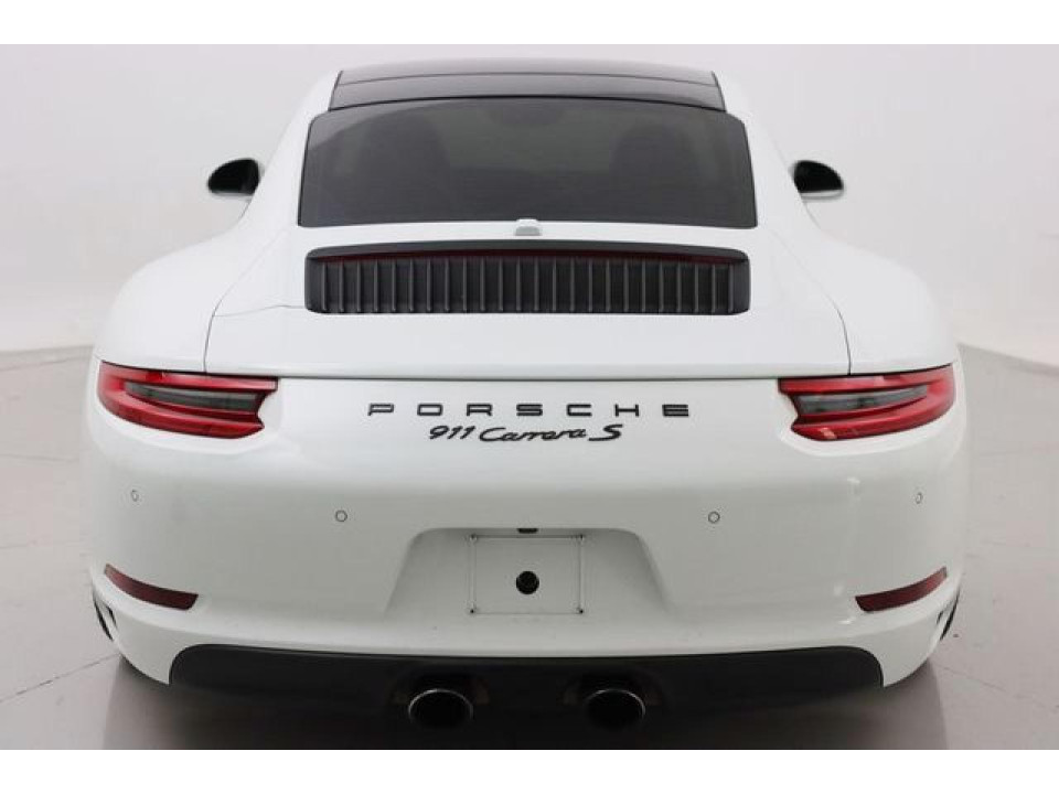 Porsche 911 2017 — Copart