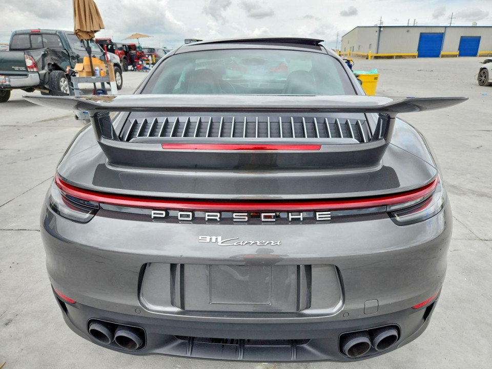 Porsche 911 2023 — Copart