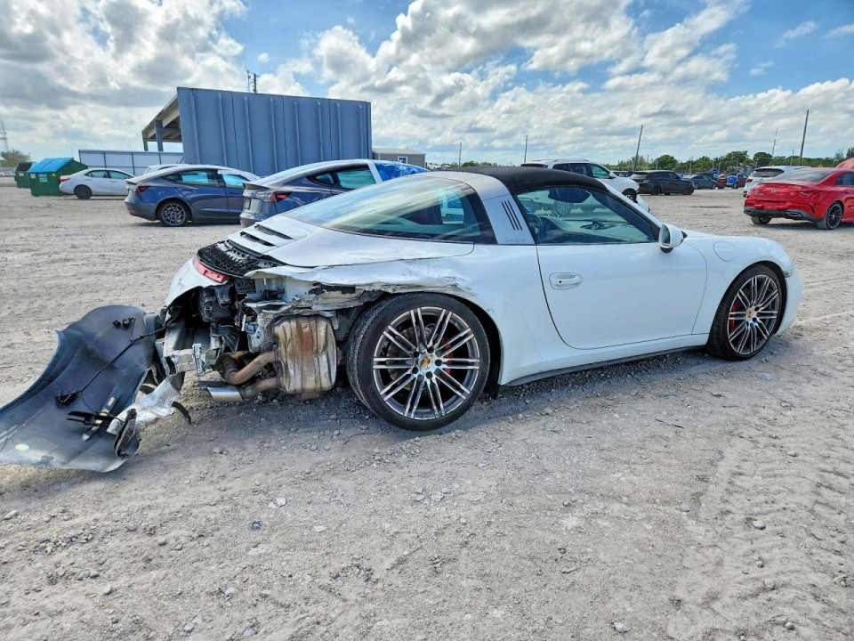 Porsche 911 2015 — Copart
