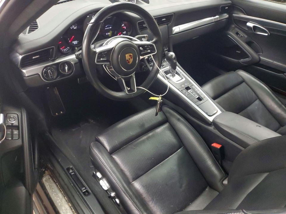 Porsche 911 2019 — Copart