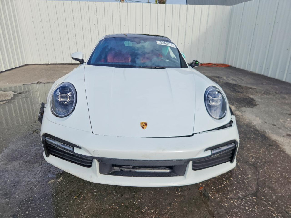 Porsche 911 2021 — Copart
