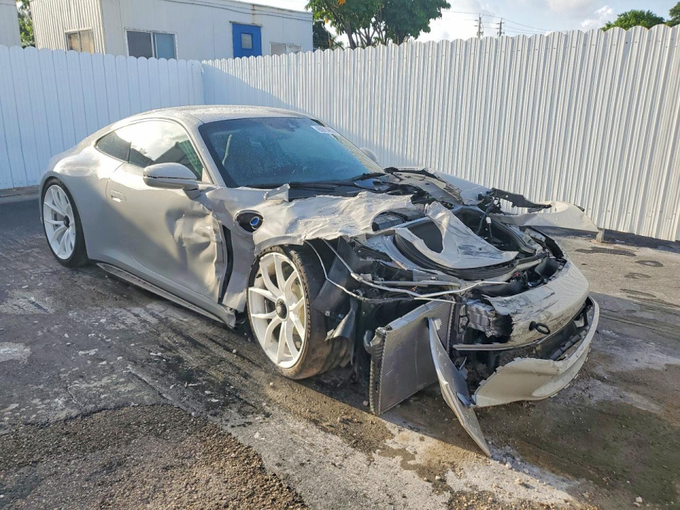 Porsche 911 2024 — Copart