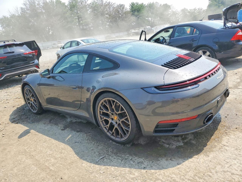 Porsche 911 2021 — Copart