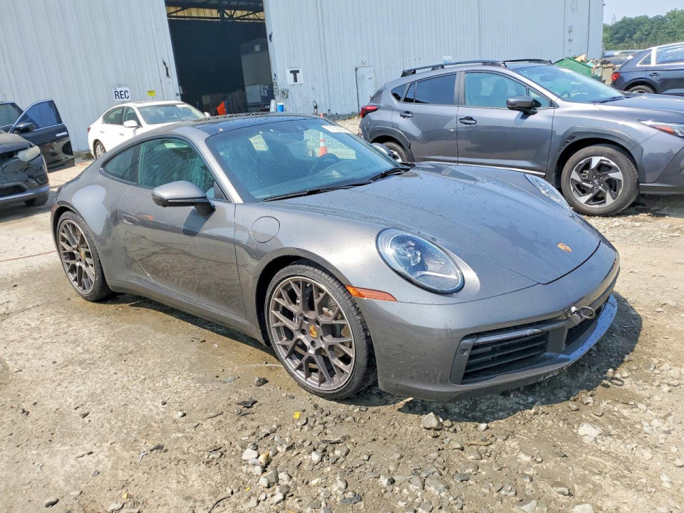 Porsche 911 2021 — Copart