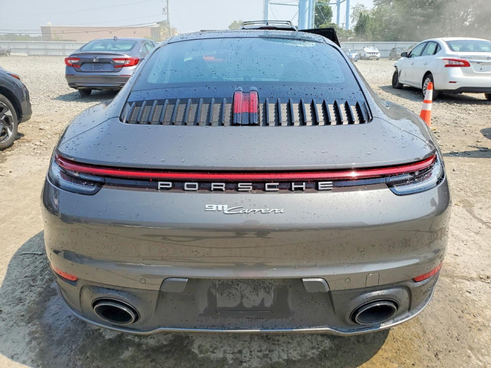Porsche 911 2021 — Copart