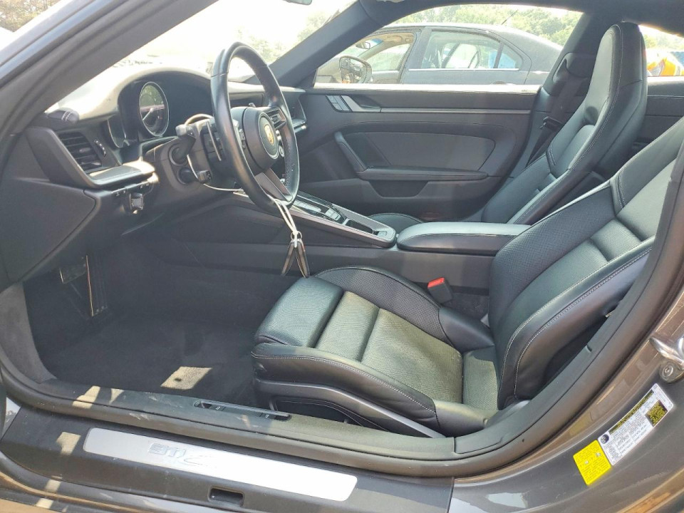 Porsche 911 2021 — Copart