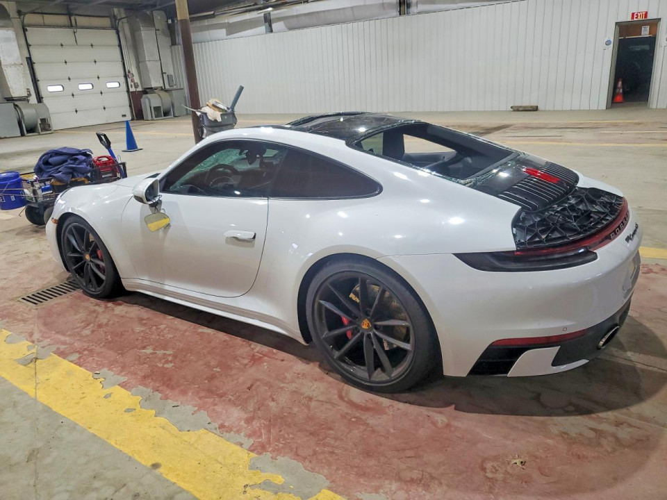 Porsche 911 2020 — Copart