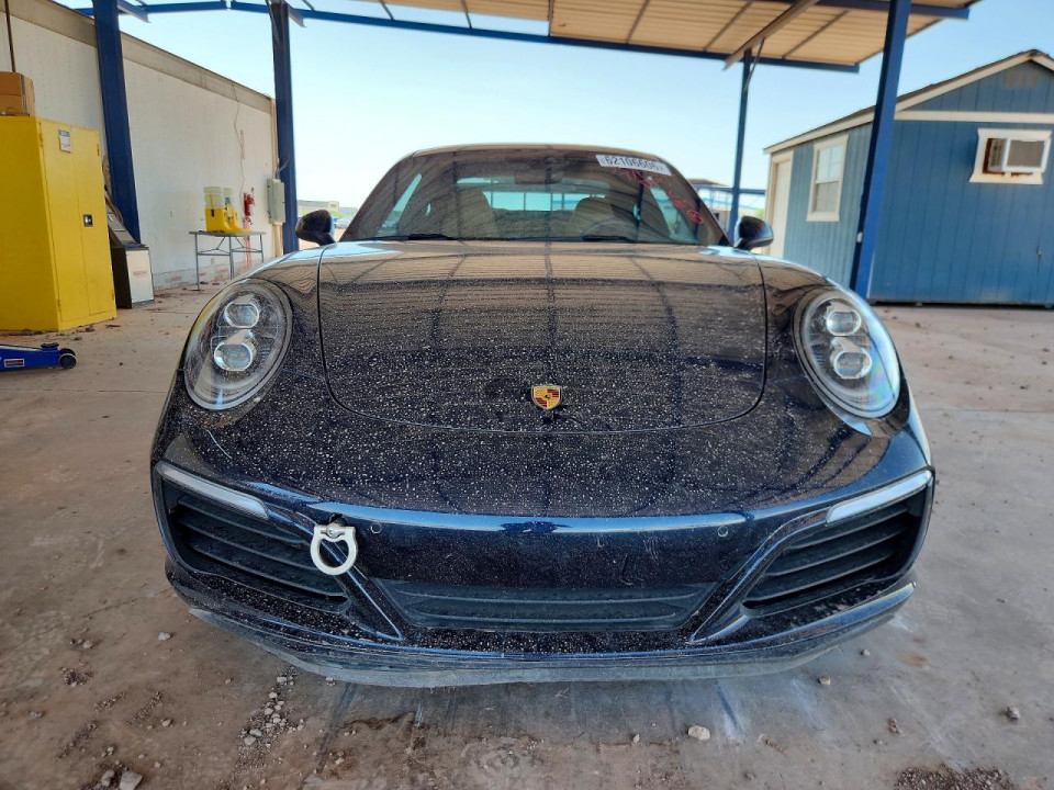 Porsche 911 2019 — Copart