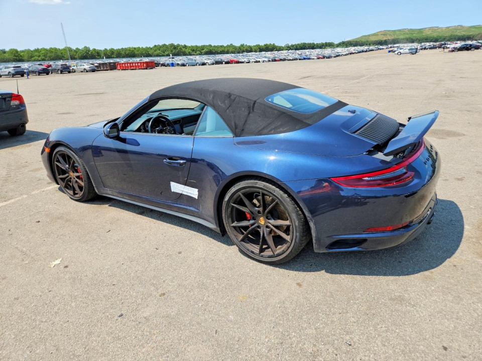 Porsche 911 2018 — Copart