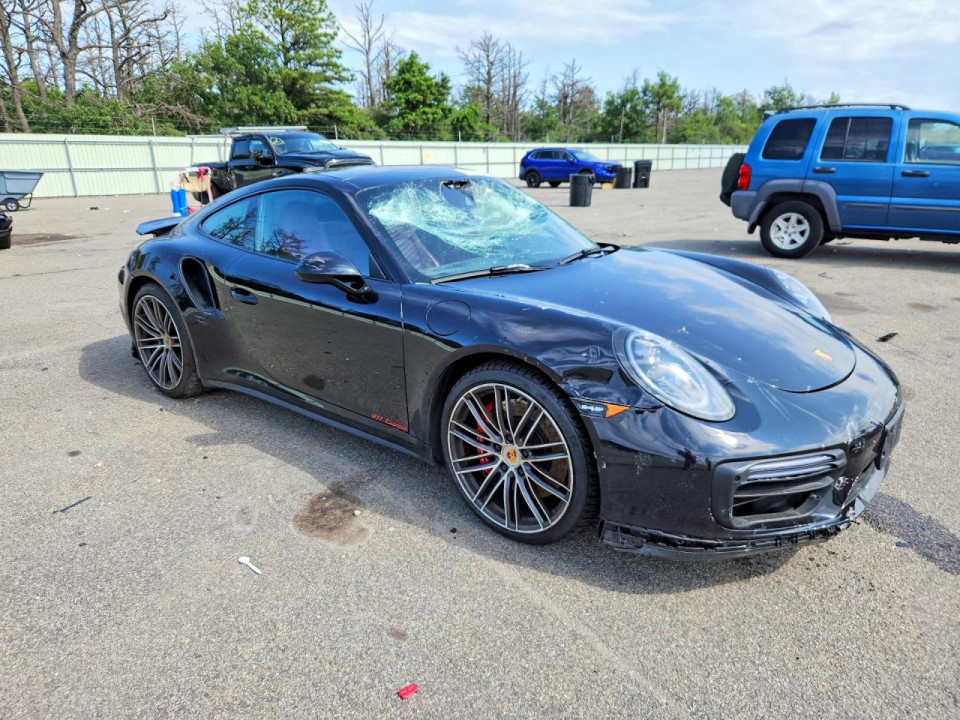 Porsche 911 2019 — Copart