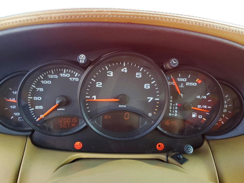 Porsche 911 1999 — Copart