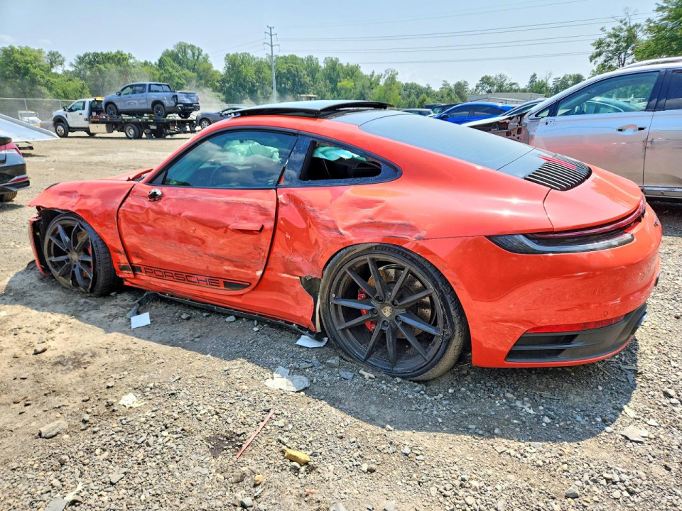 Porsche 911 2021 — Copart