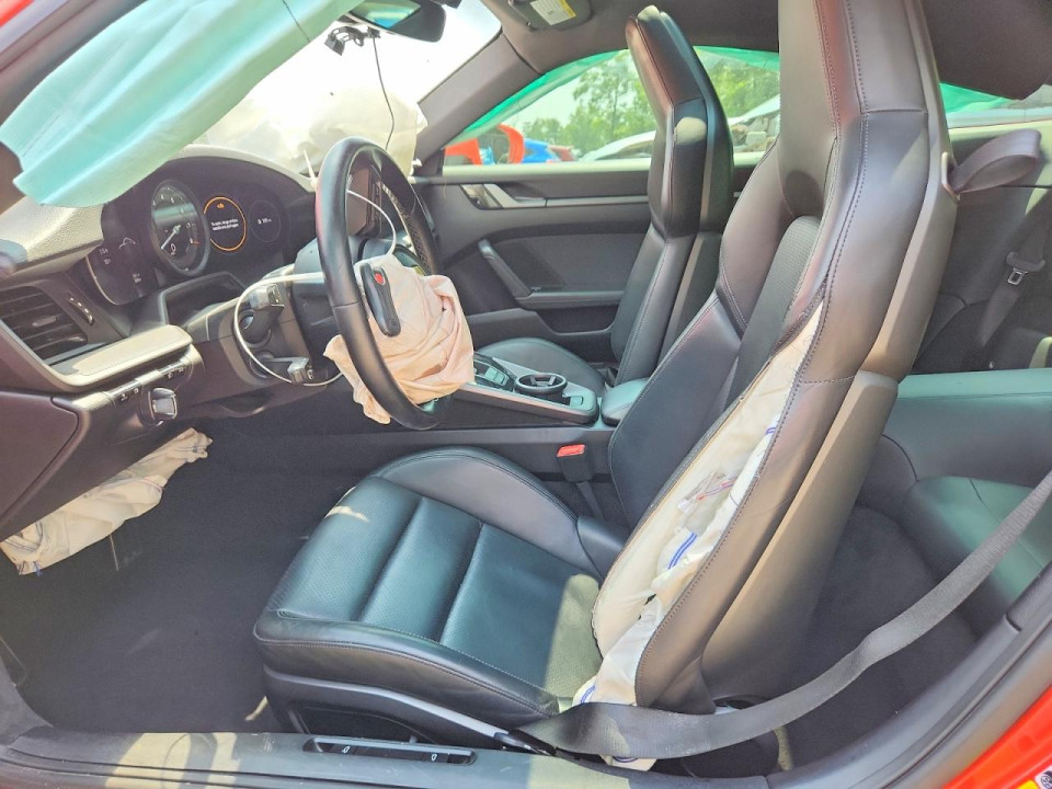 Porsche 911 2021 — Copart