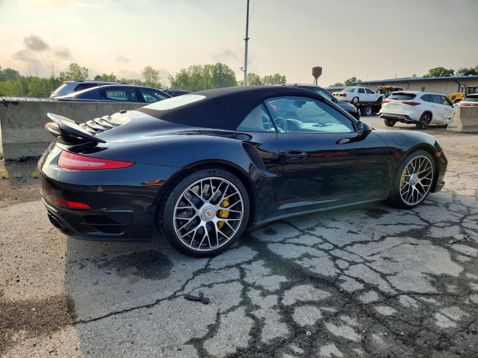 Porsche 911 2016 — Copart