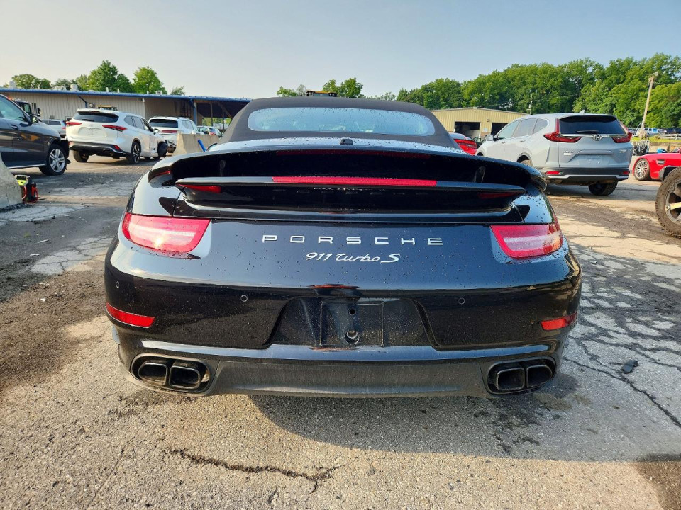 Porsche 911 2016 — Copart