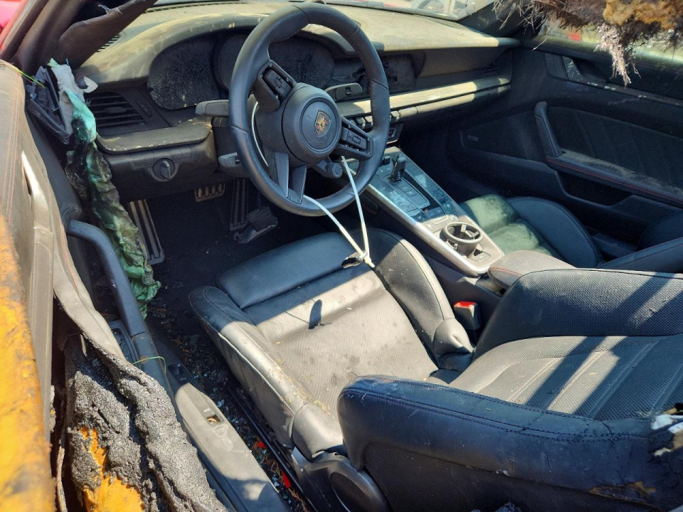 Porsche 911 2021 — Copart
