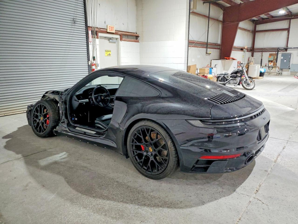 Porsche 911 2023 — Copart