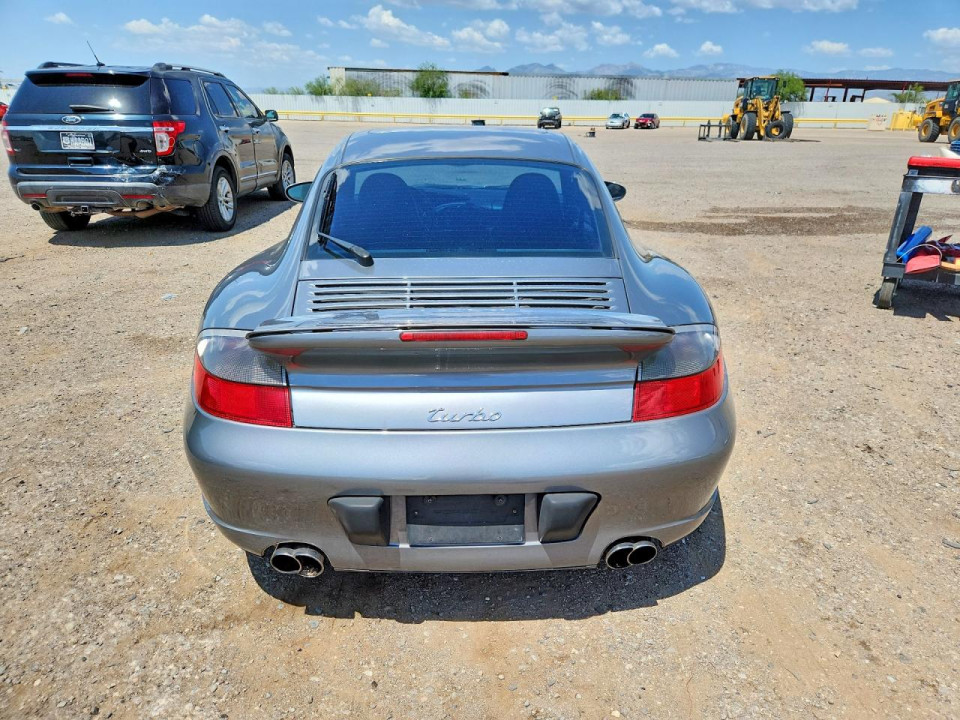 Porsche 911 2003 — Copart
