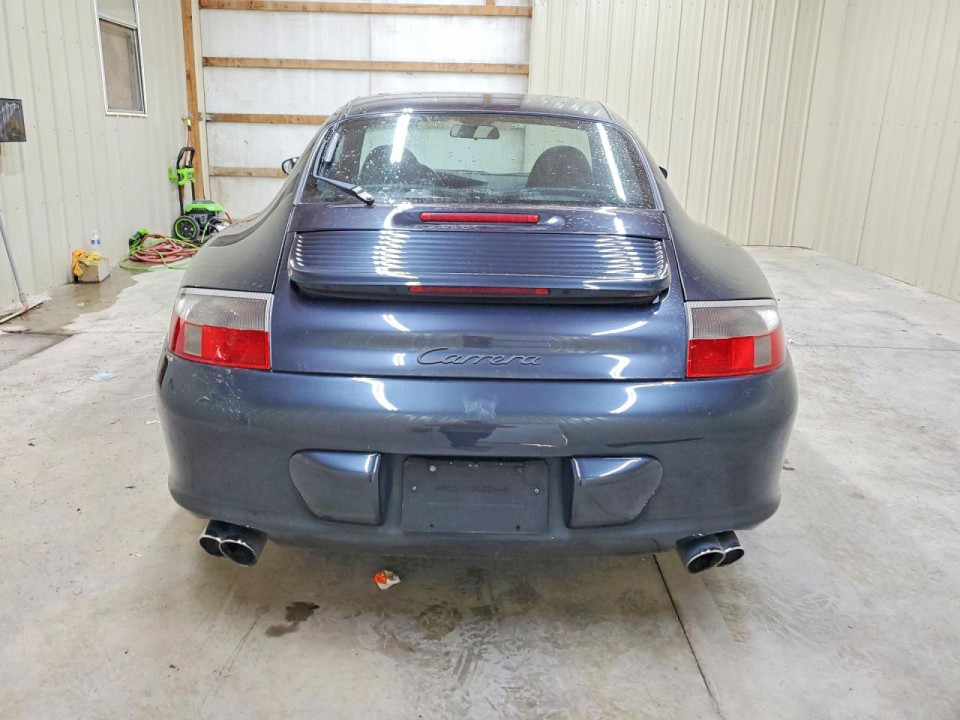 Porsche 911 2004 — Copart